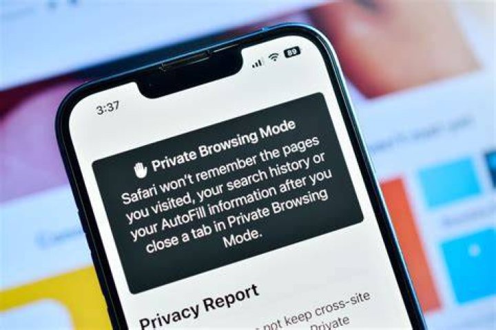 Private browsing incognito mode on mobile phone