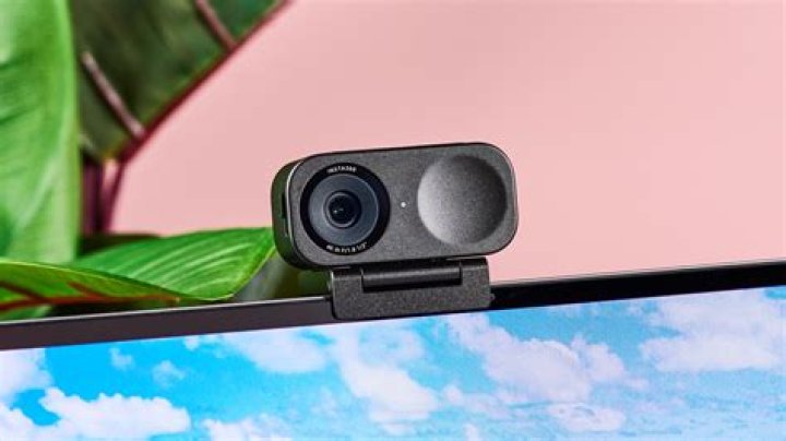 Webcam stream directory search features